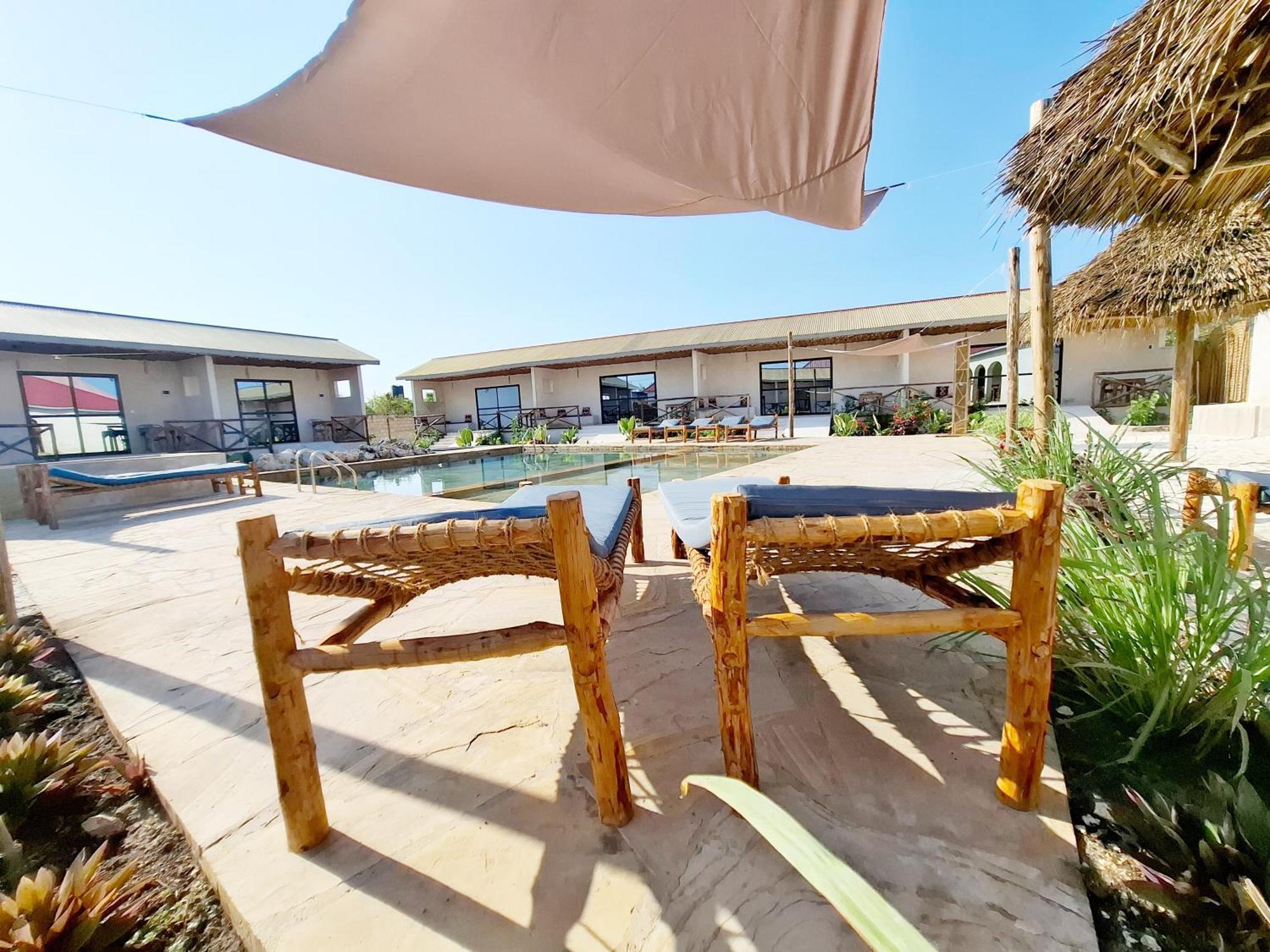 Blooming Zanzibar Hotel จัมเบียนี ภายนอก รูปภาพ