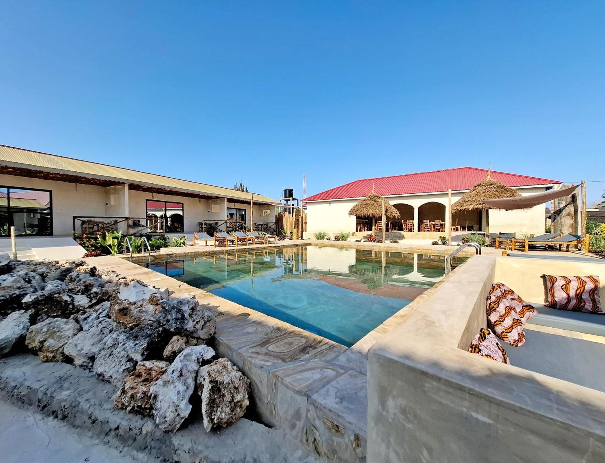 Blooming Zanzibar Hotel จัมเบียนี ภายนอก รูปภาพ