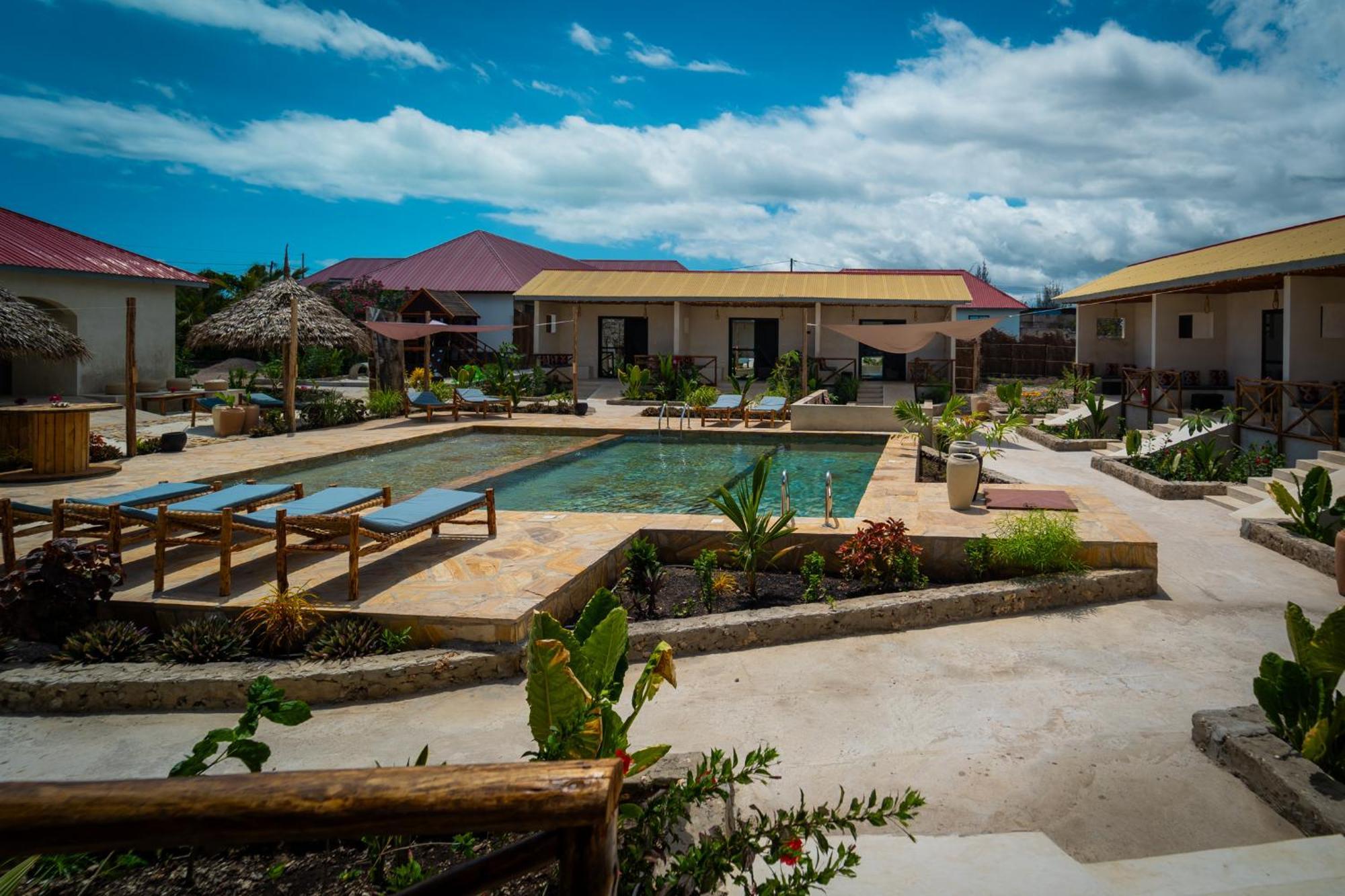 Blooming Zanzibar Hotel จัมเบียนี ภายนอก รูปภาพ