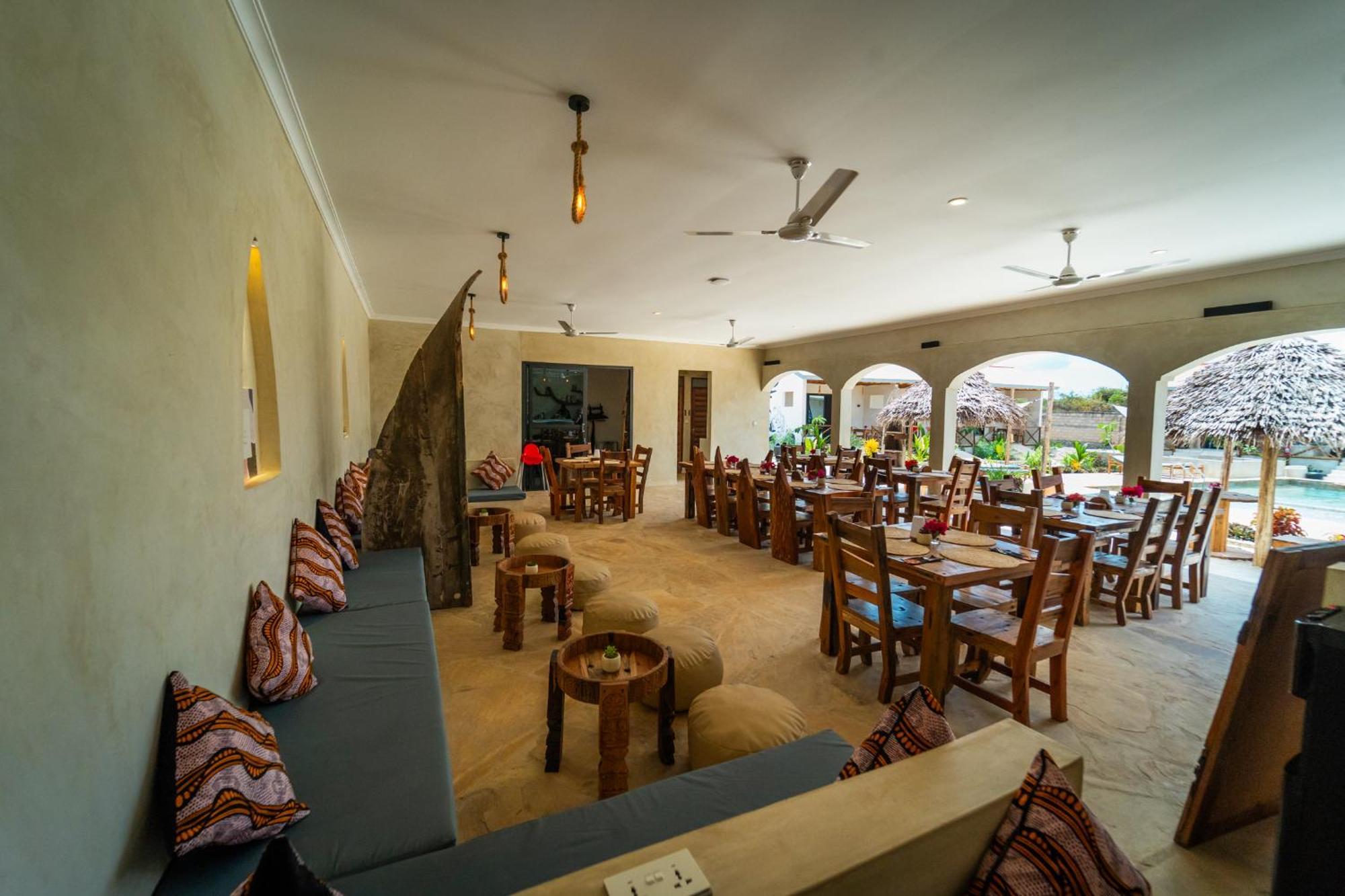 Blooming Zanzibar Hotel จัมเบียนี ภายนอก รูปภาพ