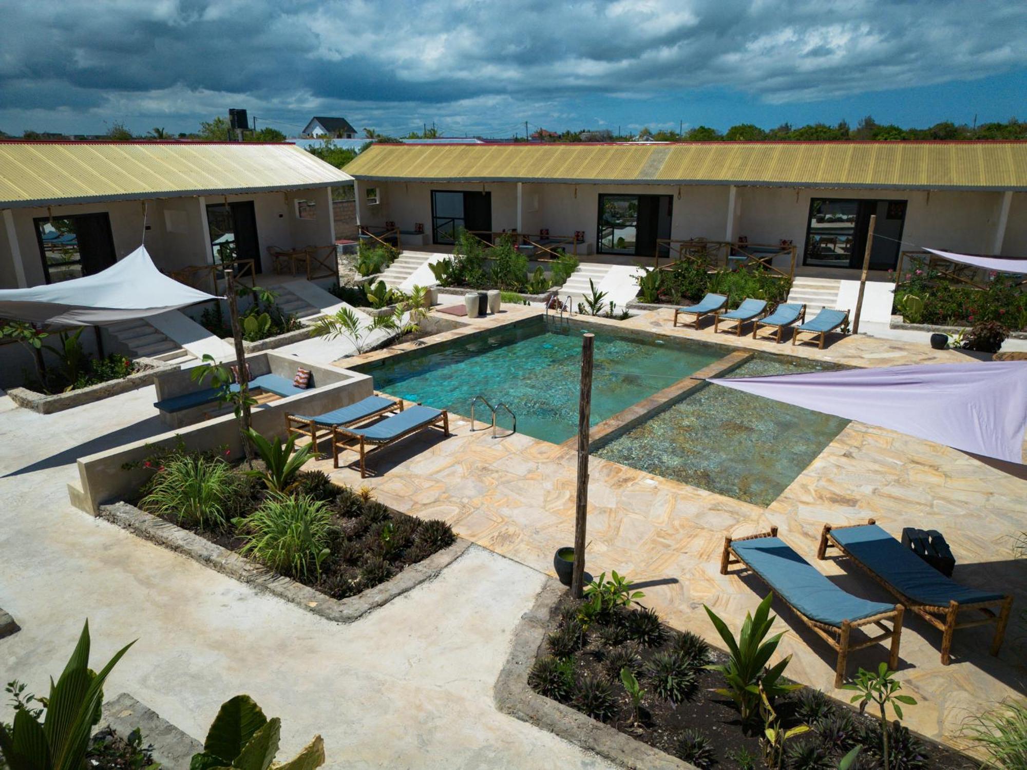 Blooming Zanzibar Hotel จัมเบียนี ภายนอก รูปภาพ