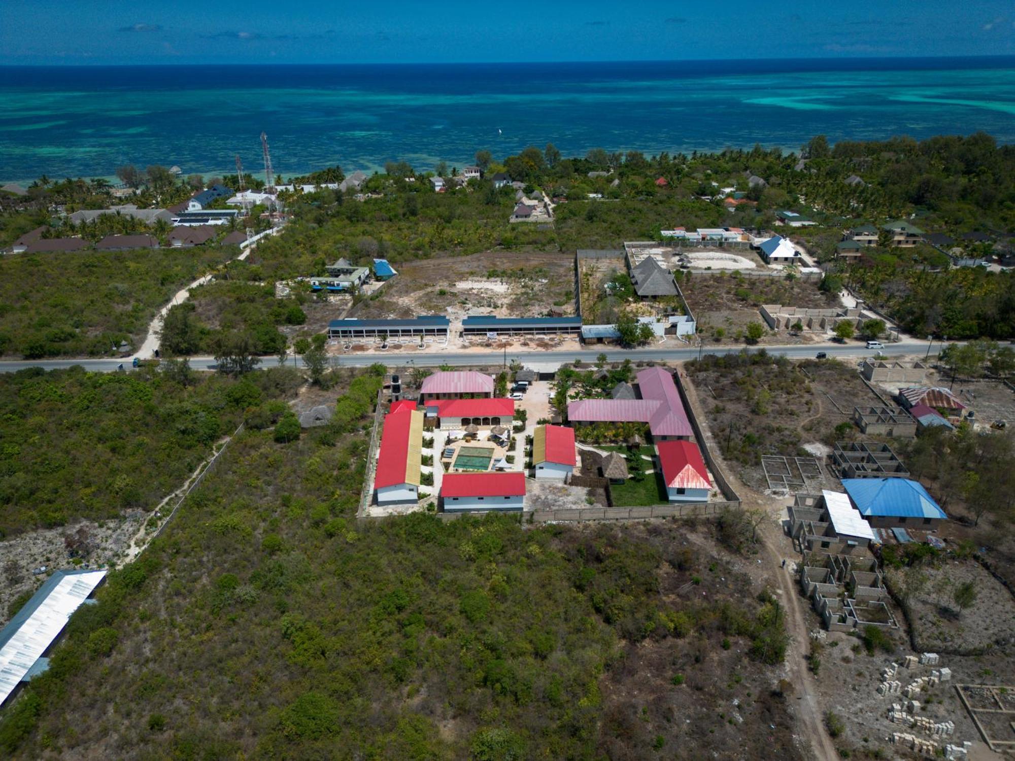 Blooming Zanzibar Hotel จัมเบียนี ภายนอก รูปภาพ