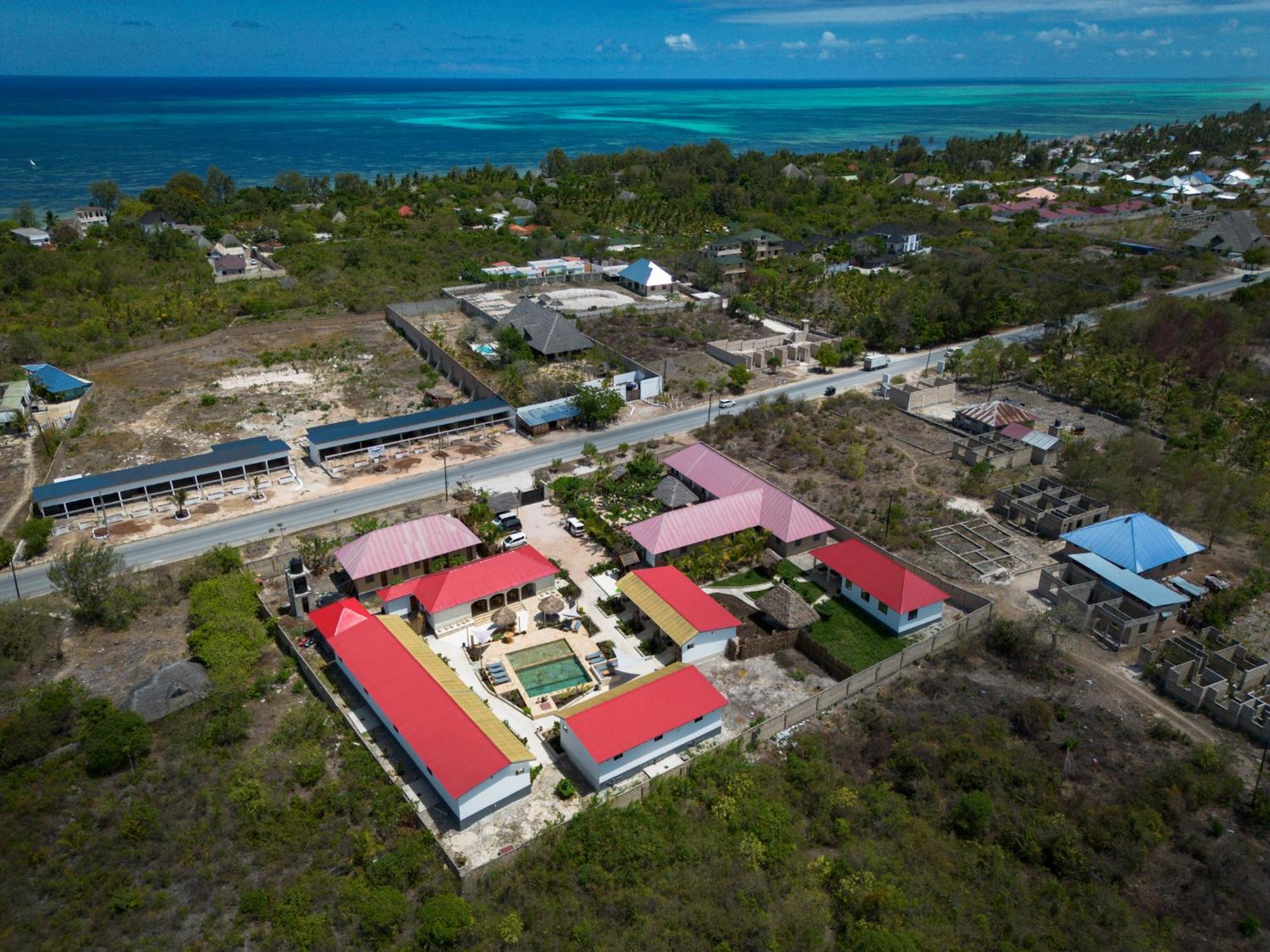 Blooming Zanzibar Hotel จัมเบียนี ภายนอก รูปภาพ
