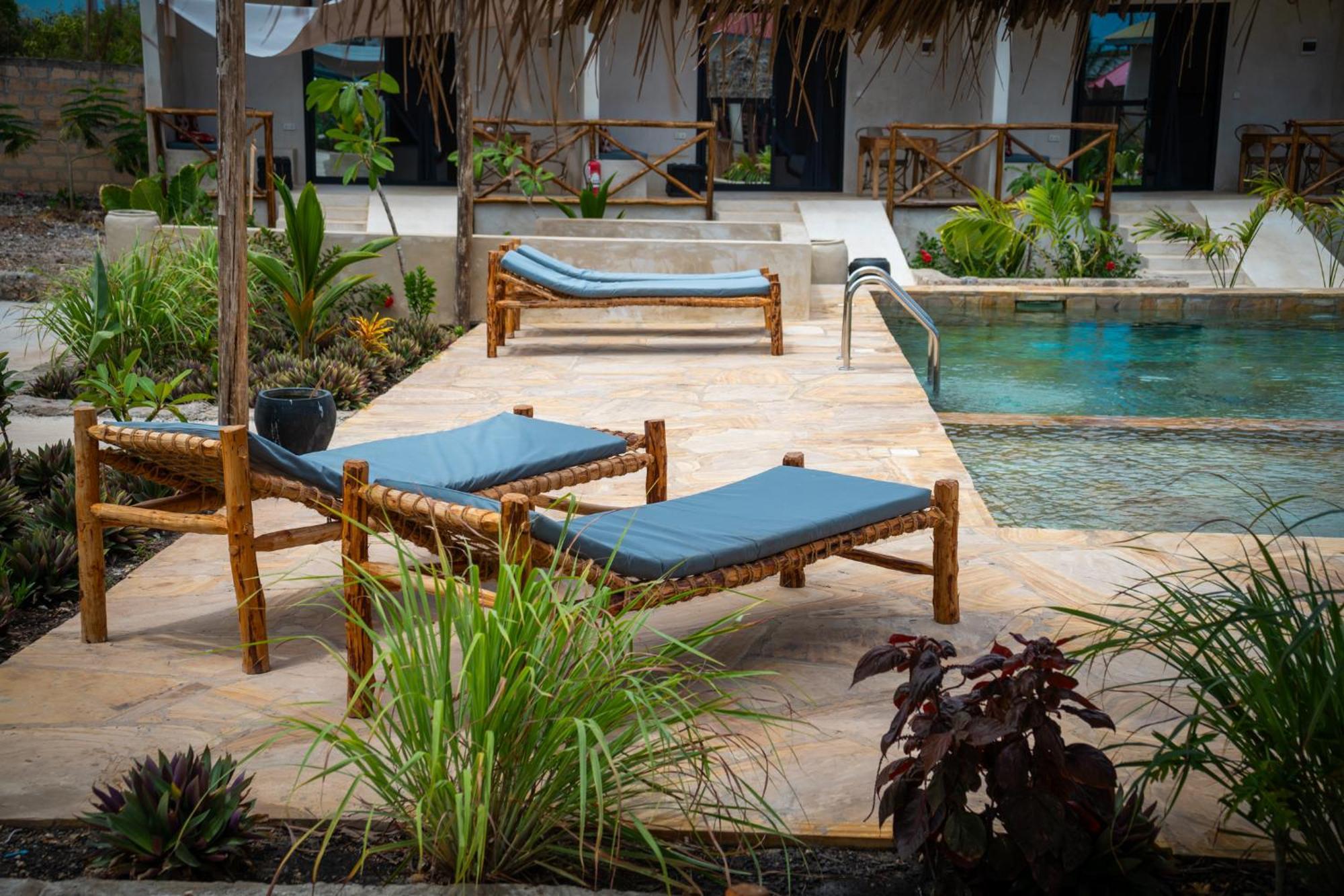 Blooming Zanzibar Hotel จัมเบียนี ภายนอก รูปภาพ