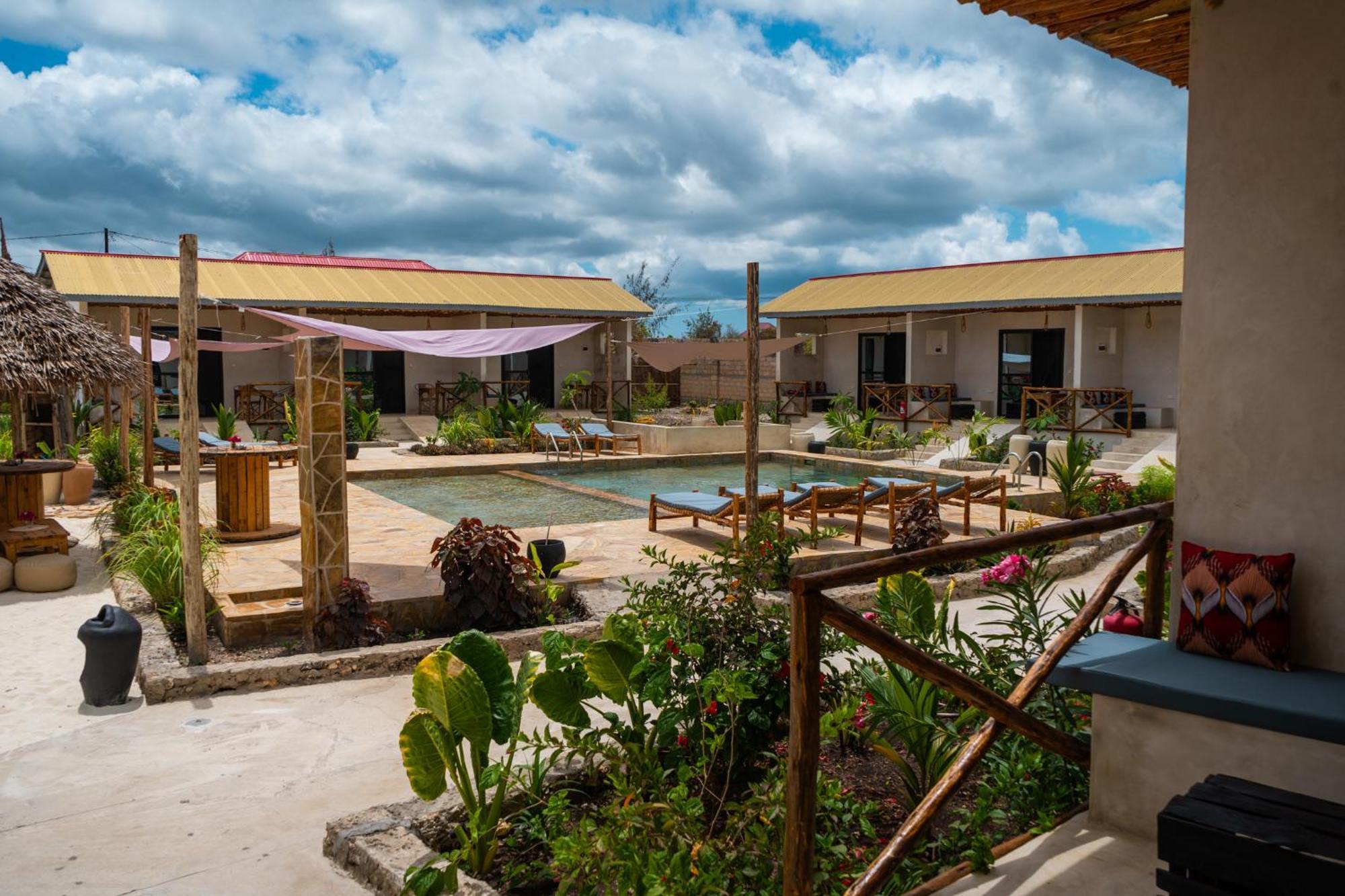Blooming Zanzibar Hotel จัมเบียนี ภายนอก รูปภาพ
